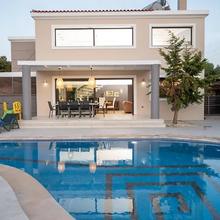 Ioanna Villa
